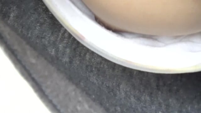 【街角】美少女の胸チラ一瞬の輝き 7