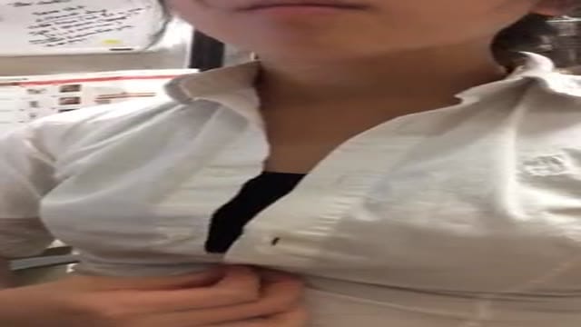 【野外】美少女のポロリ瞬間