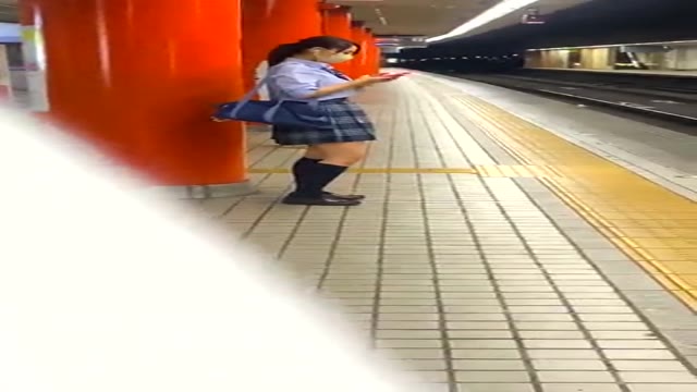 誘惑パンチラ撮影がエロすぎ！ 2